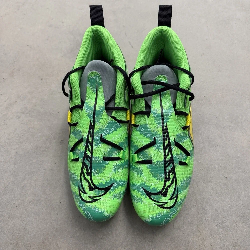 Nike Alpha Menace Pro 3 Men Size 11.5 Razor Sharp Cuts  Green Football Cleats